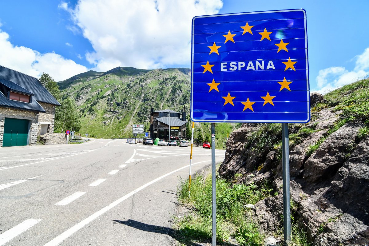 Spanje opent zijn grenzen voor gevaccineerde toeristen